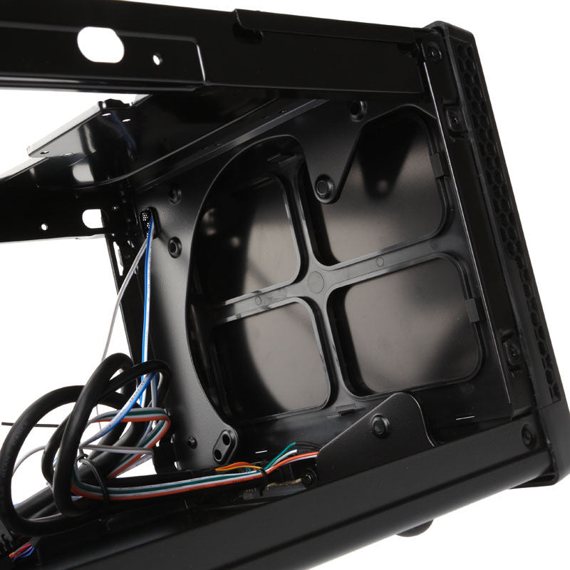 Oversikt over tilkoblinger på SilverStone SST-SG13B-Q Sugo Mini-ITX kubekabinett svart