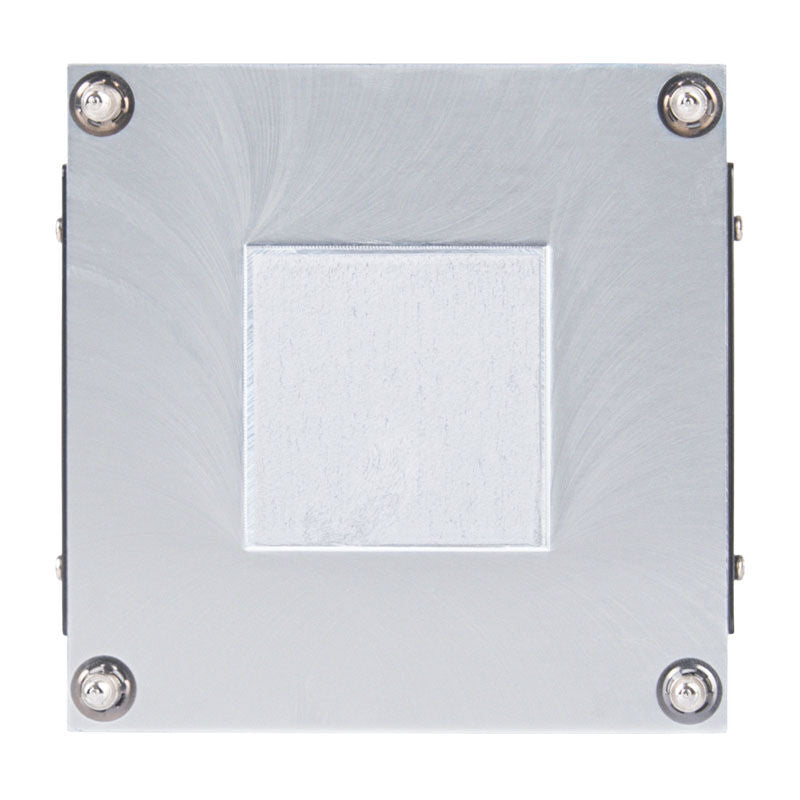 Nærbilde av SilverStone SST-XE01-1700A low profile CPU-kjøler kobberplate