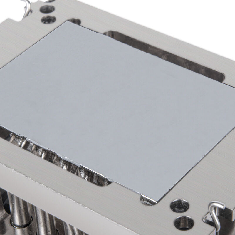Silverstone SST-XE04-4189B CPU-kjøler sideprofil
