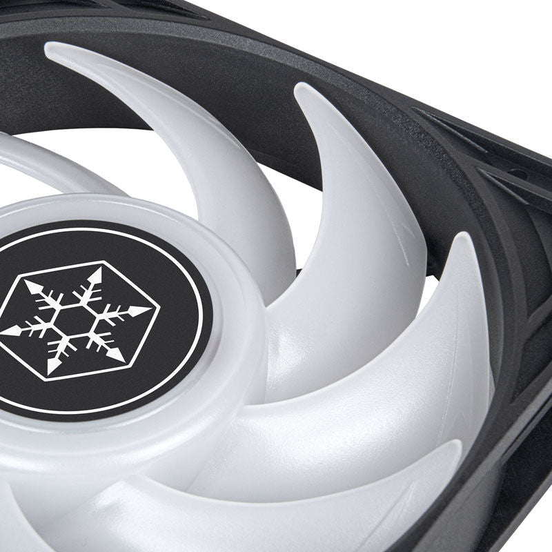Sideprofil av SilverStone VISTA Performance vifte 140 mm ARGB PWM svart
