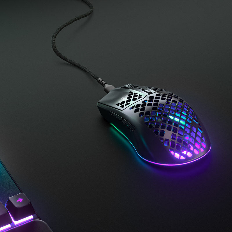 RGB-belysning på SteelSeries Aerox 3 gamingmus RGB 8500 DPI matt svart