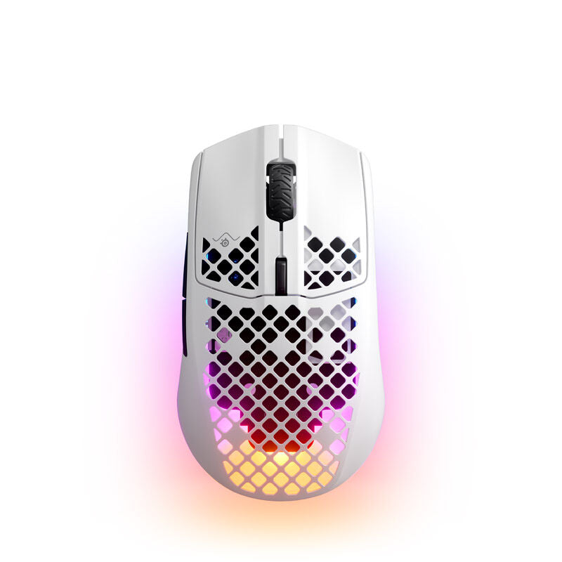 Detalj av SteelSeries Aerox 3 Wireless gamingmus hvit