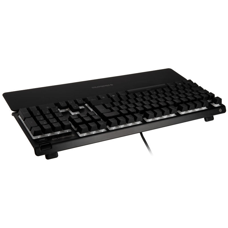 SteelSeries Apex 3 gamingtastatur RGB Whisper-Quiet svart montert på skrivebord