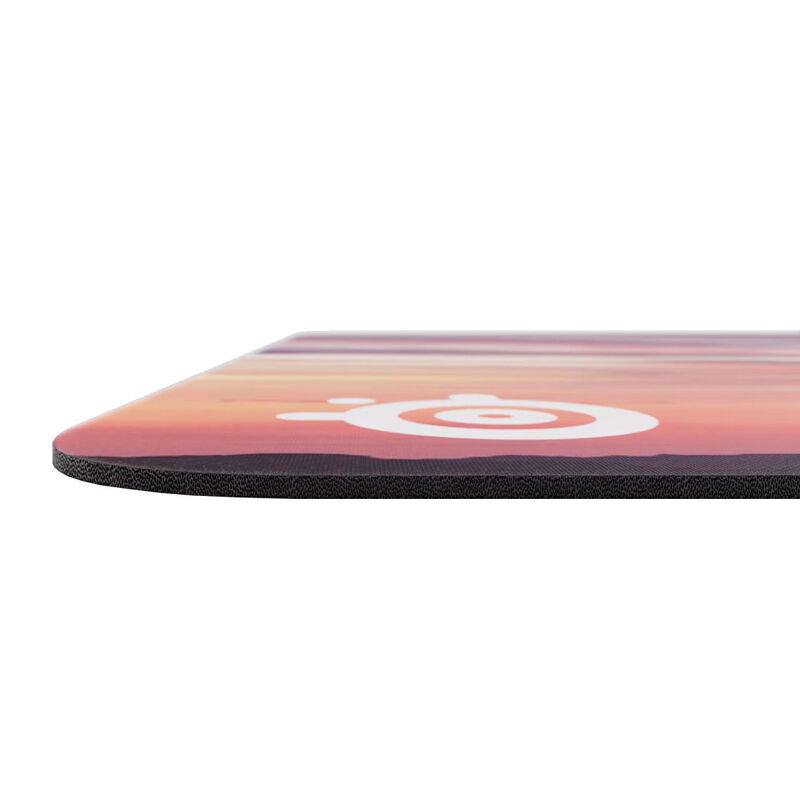 Detalj av SteelSeries QcK XXL musematte WoW Edition