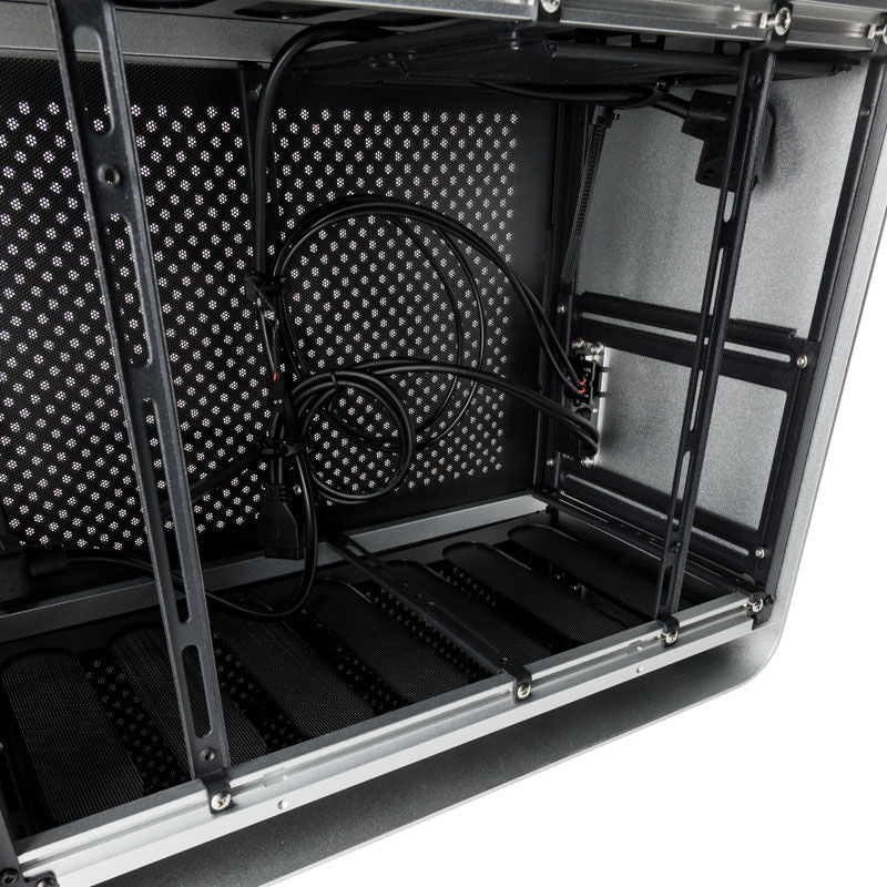 Streacom DA2 kabinett Mini-ITX SFF sølv portpanel foran