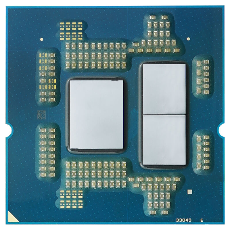 Nærbilde av Thermal Grizzly Delidded AMD 9950X3D prosessor