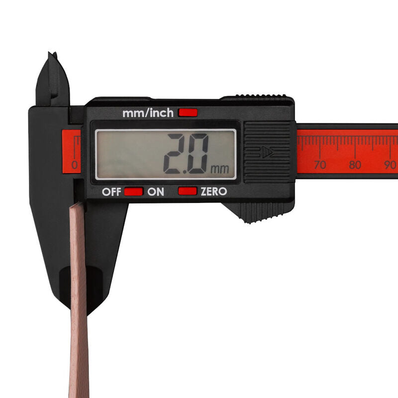 Thermal Grizzly TG Caliper digitalt skyvelære 150 mm i bruk