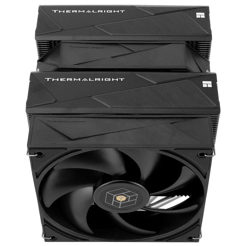 Thermalright Royal Pretor CPU-kjøler montert i PC