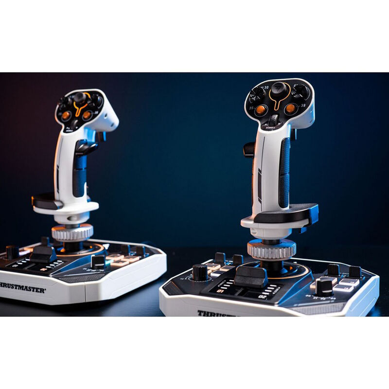 Thrustmaster Sol-R 1 FlightStick joystick nærbilde av knapper
