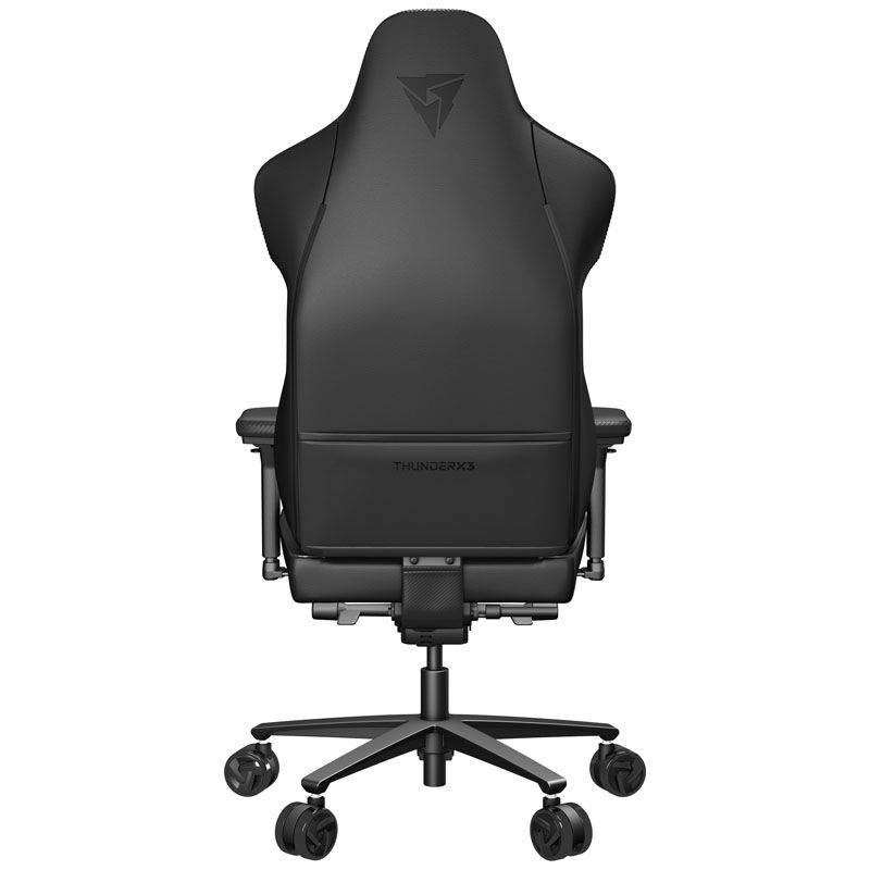 Montert ThunderX3 CORE Racer ergonomisk gamingstol i spillrom
