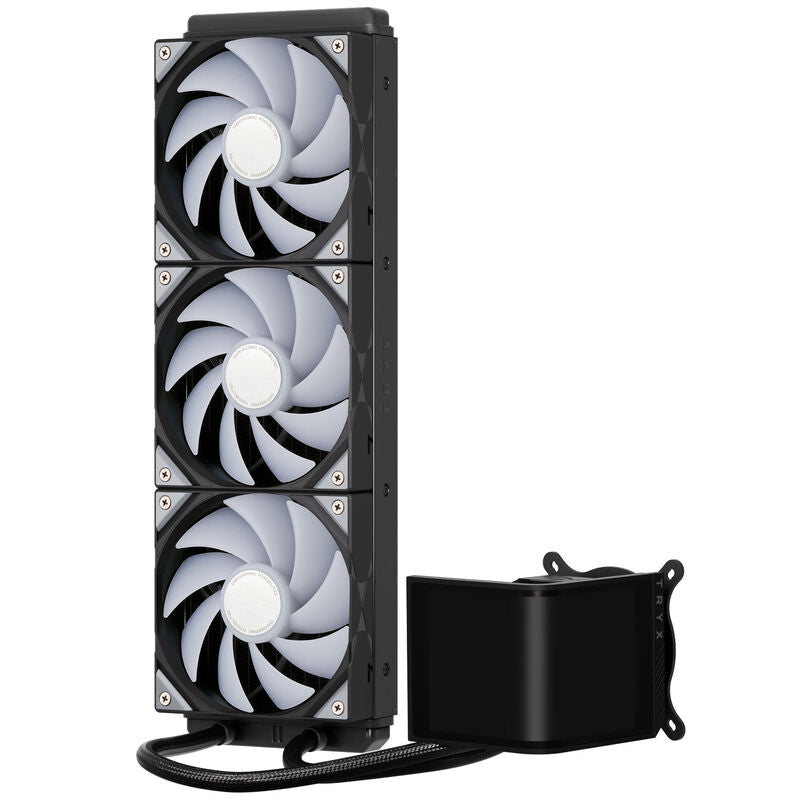 Montert TRYX Panorama SE ARGB 360 AIO vannkjøling i gaming-PC