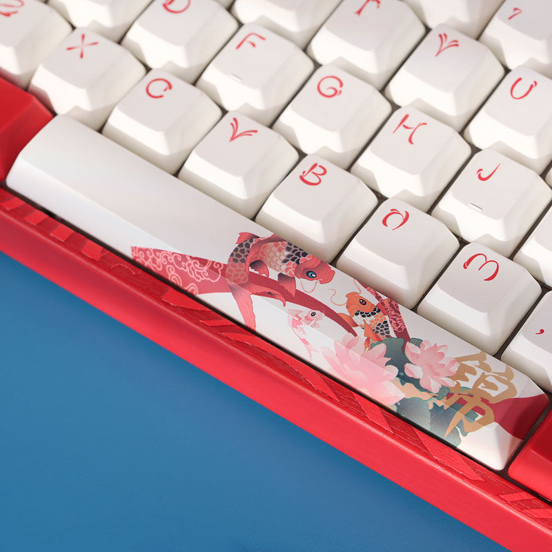 Sideprofil av Varmilo VEA108 Koi gamingtastatur MX Silent Red hvit LED US