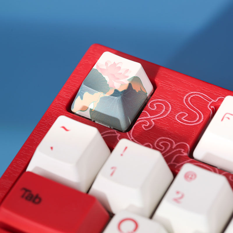 USB-C kabel tilkoblet Varmilo VEA108 Koi tastatur