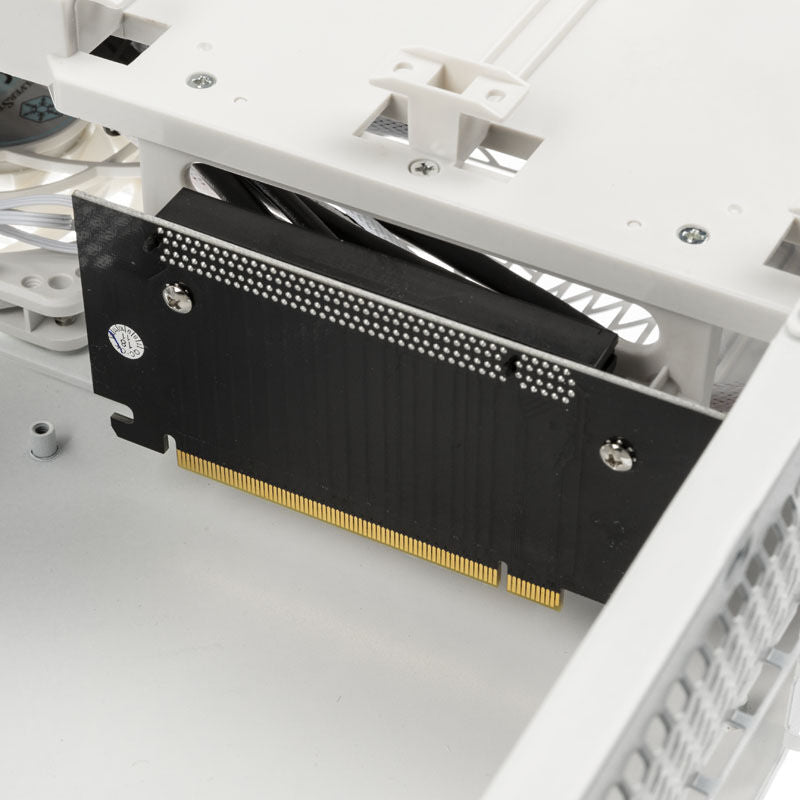 Oversikt over vifteplassering i SilverStone Raven Z RVZ03W-ARGB HTPC-kabinett