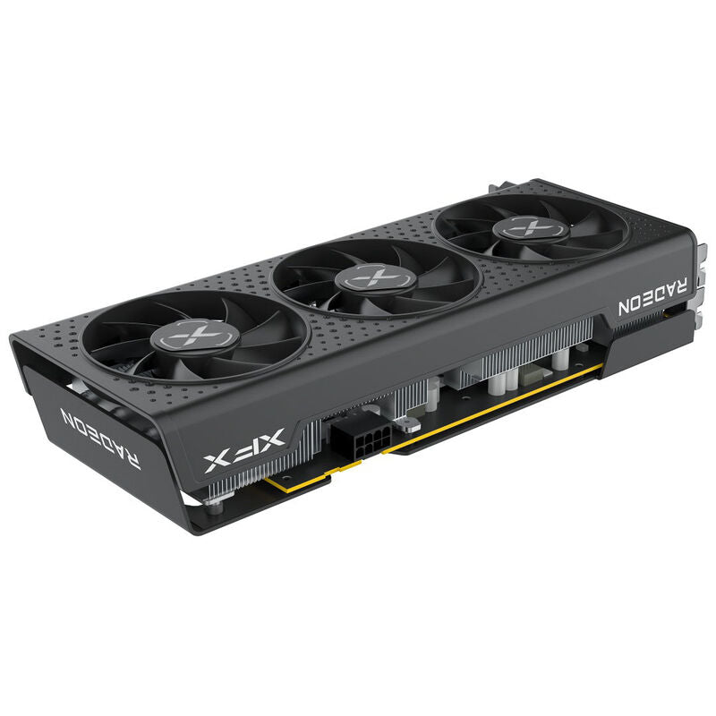 Detalj av kjølesystem på XFX Speedster QICK 308 RX 7600 Black Edition