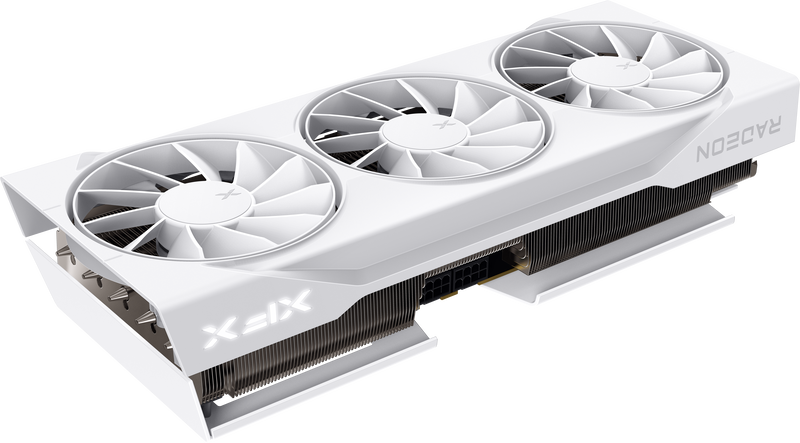 XFX Swift RX 9070 XT White Triple Fan grafikkort montert i PC