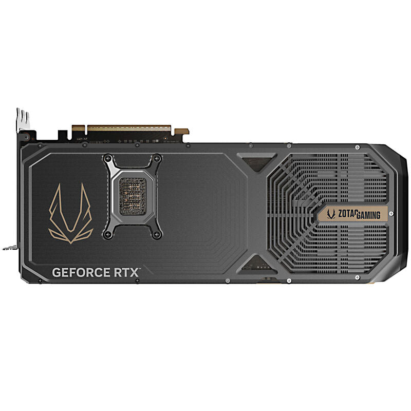 Nærbilde av tilkoblinger på ZOTAC Gaming RTX 5070 Ti AMP Extreme INFINITY