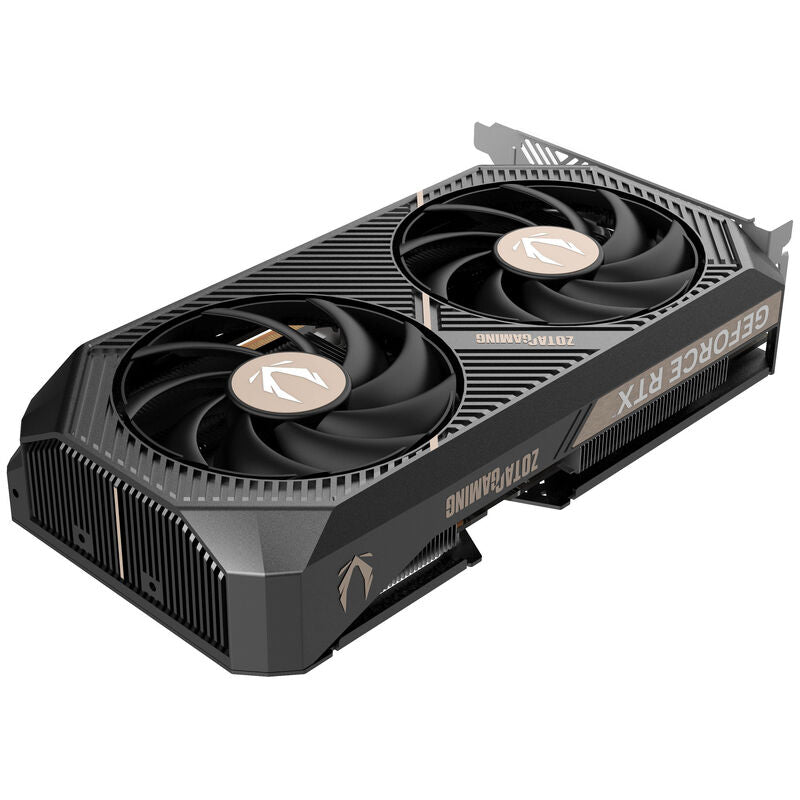ZOTAC GAMING GeForce RTX 5060 AMP grafikkort nærbilde av kjølesystem