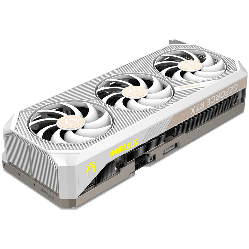 ZOTAC GAMING RTX 5080 Solid OC White montert i PC