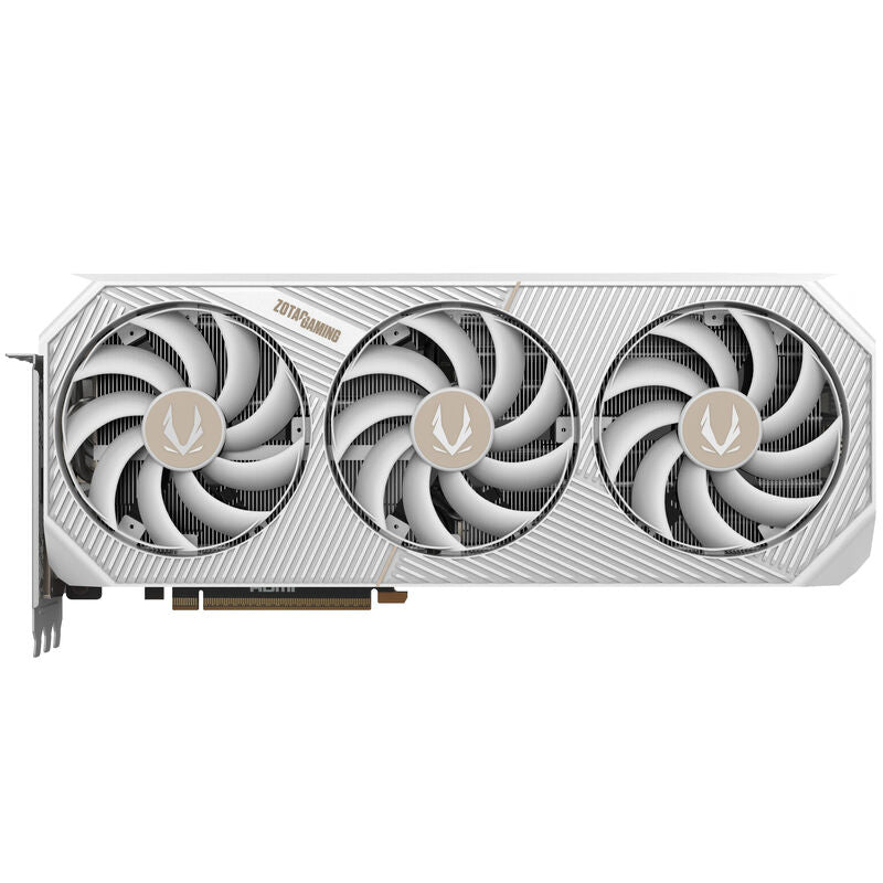 Nærbilde av kjølesystem på ZOTAC Gaming RTX 5090 Solid OC White grafikkort